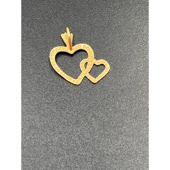Michael Anthony 14K Solid Yellow Gold Small Open Heart Textured Pendant Charm - Picture 3 of 7